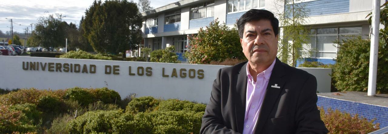 Rector ULagos lamenta “despilfarro” de recursos públicos en universidad privada